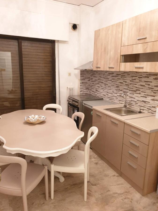 Lemesou Apartments Патра Экстерьер фото